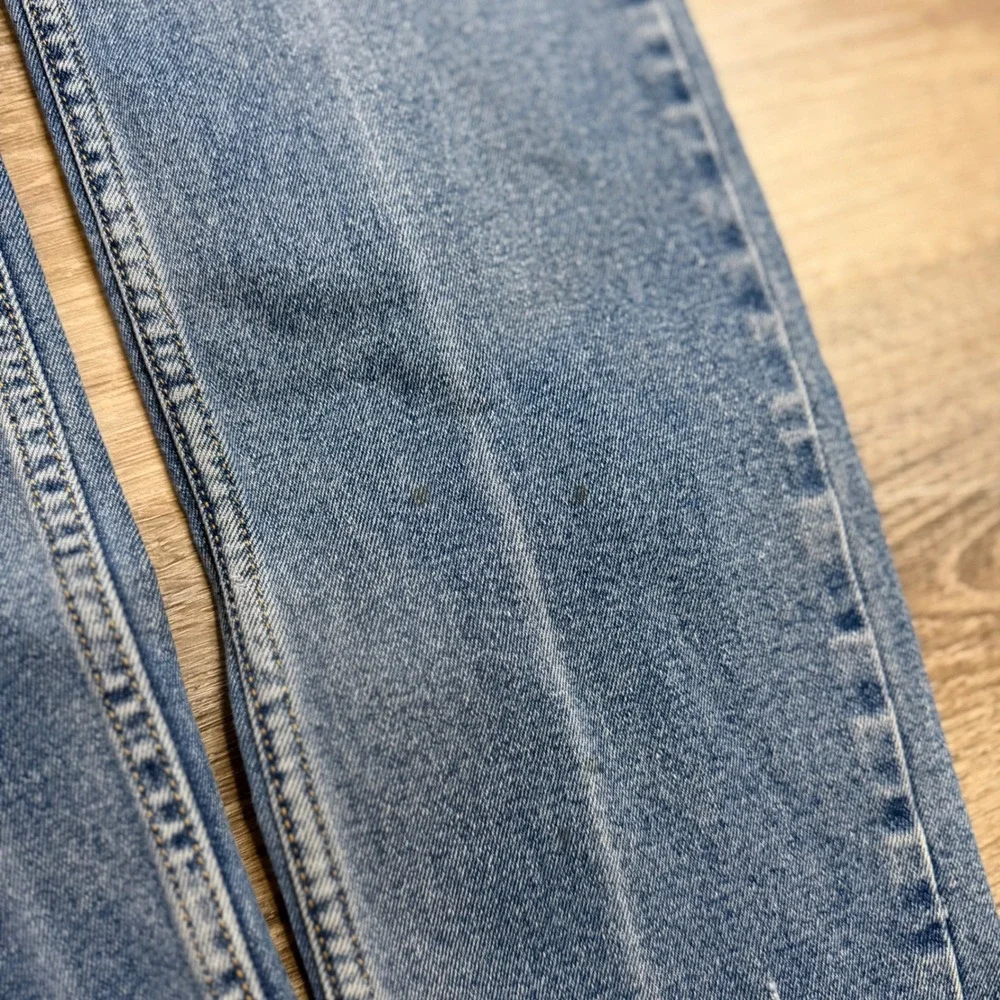 Levis 511 Slim Fit Jeans Mens 32x34 Medium Wash Blue Denim Straight Leg